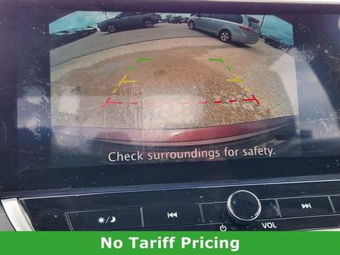 Used 2024 Nissan Altima 2.5 SV w/ SV Premium Package FWD image 18