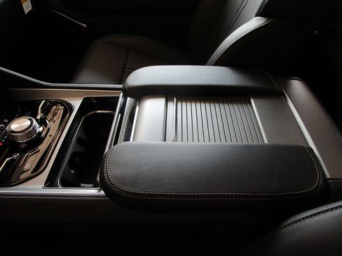 New 2026 Jeep Grand Wagoneer Limited AWD/4WD image 50