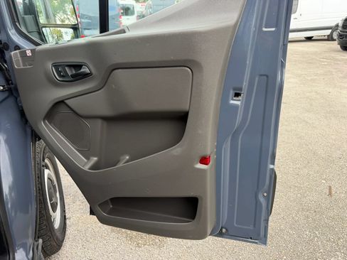 Used 2020 Ford Transit 250 148 High Roof Extended RWD image 16