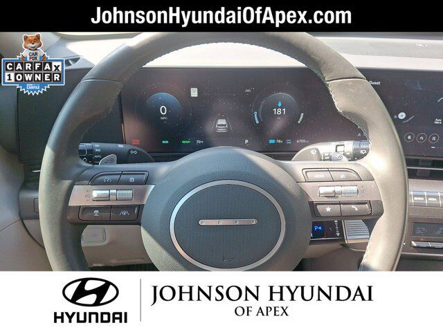 Certified 2025 Hyundai Kona SEL FWD image 18