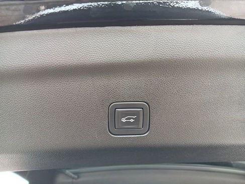 Used 2024 Chevrolet Tahoe Premier image 49