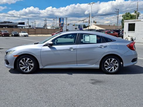 Used 2016 Honda Civic EX image 9