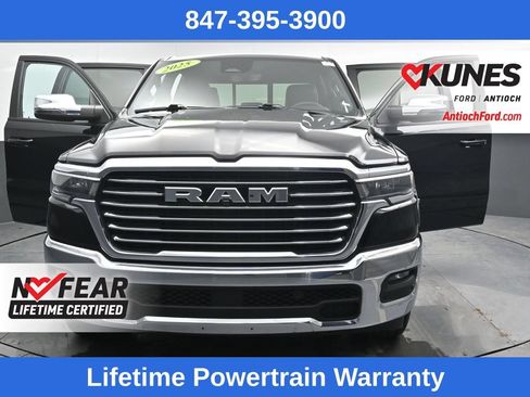 Used 2025 RAM 1500 Laramie AWD/4WD image 41