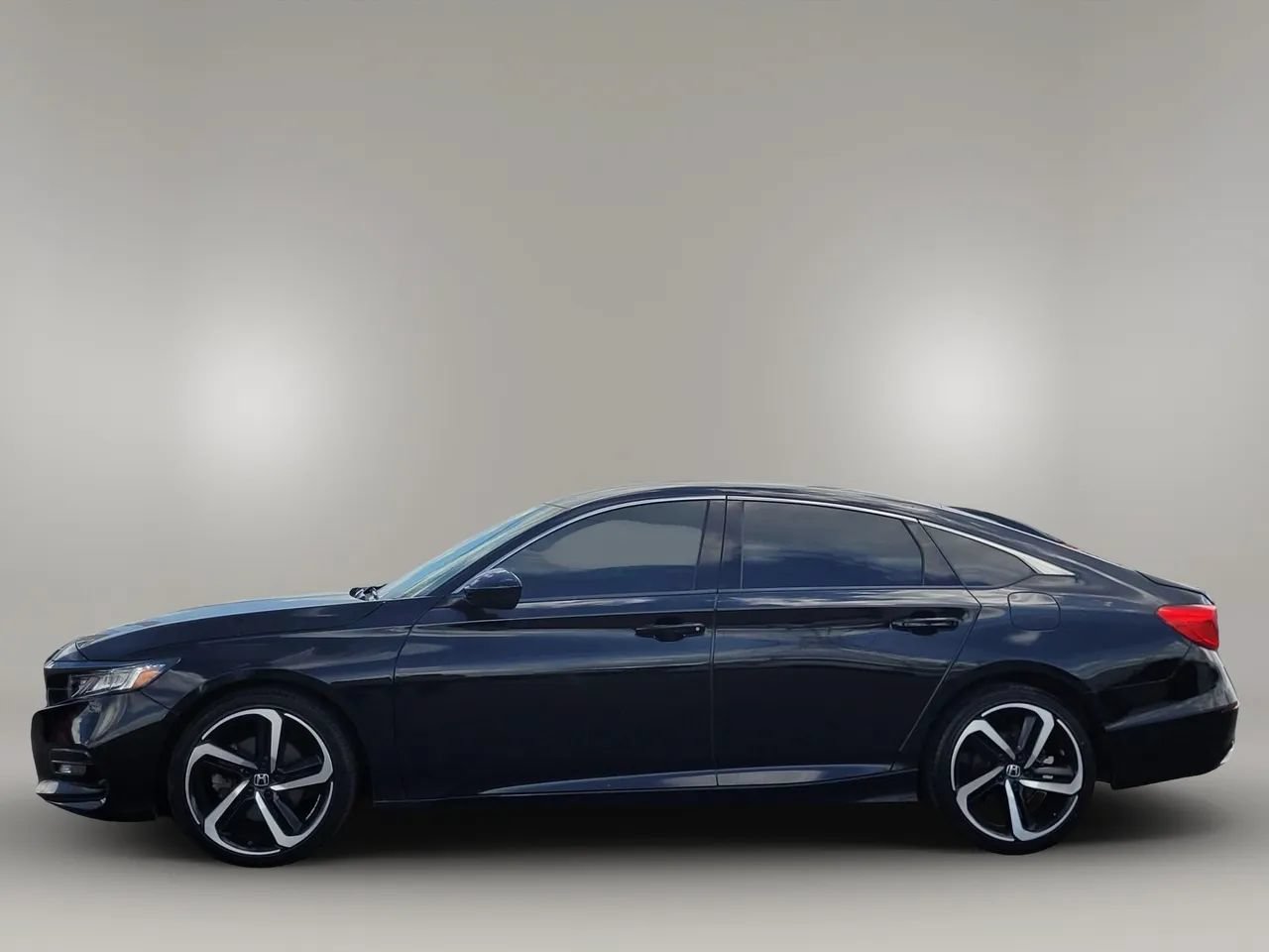 Used 2020 Honda Accord Sport image 13