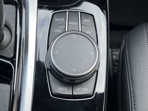 Used 2021 BMW X4 xDrive30i image 8