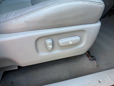 Used 2005 Toyota Sequoia SR5 RWD image 16