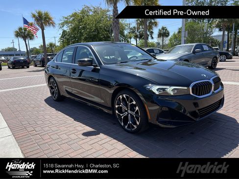 Used 2025 BMW 330i Sedan image 1