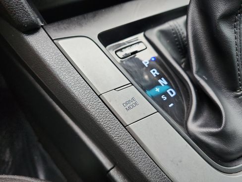 Used 2019 Hyundai Elantra SEL w/ Cargo Package FWD image 19