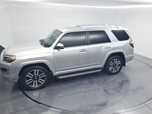 Used 2022 Toyota 4Runner Limited image 66