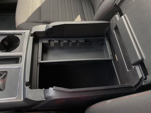 Used 2018 Ford F150 XLT w/ Equipment Group 302A Luxury image 21