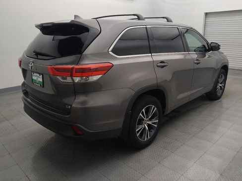Used 2018 Toyota Highlander Plus image 9