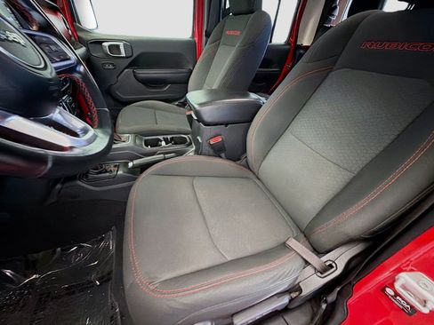 Used 2021 Jeep Gladiator Rubicon AWD/4WD image 10