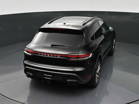 New 2026 Porsche Macan AWD/4WD image 33