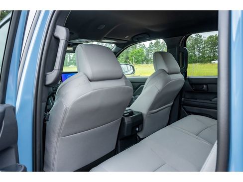 Used 2026 Toyota Tacoma SR5 AWD/4WD image 13