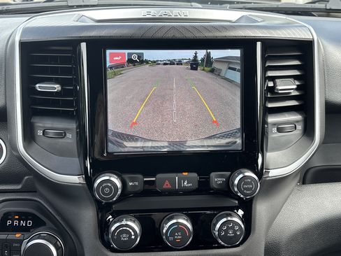 New 2026 RAM 1500 Express AWD/4WD image 18
