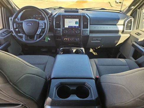 Certified 2022 Ford F250 XLT w/ XLT Premium Package image 8
