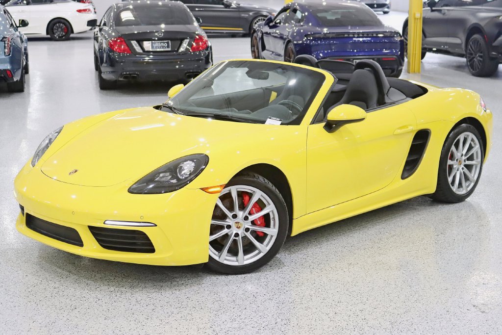 Used 2019 Porsche 718 Boxster S RWD image 8
