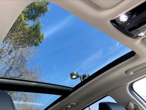 Used 2023 Kia Sportage SX Prestige image 14