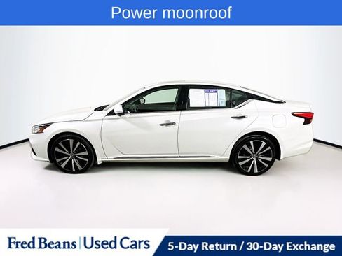 Used 2019 Nissan Altima 2.5 Platinum image 4