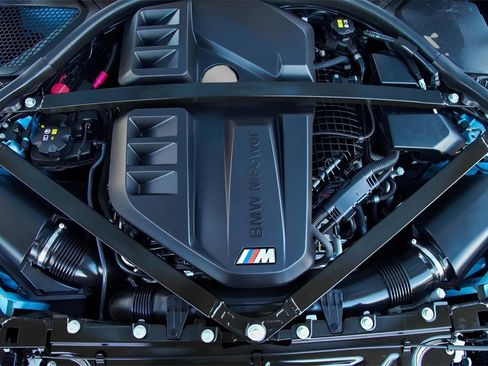 Used 2023 BMW M2 w/ Lighting Package image 42