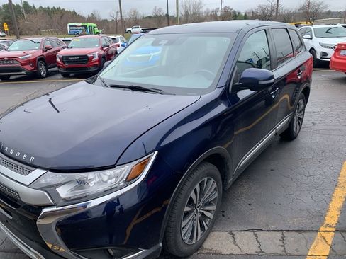 Used 2020 Mitsubishi Outlander SE AWD/4WD image 4