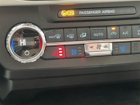 Used 2022 Ford F250 Lariat w/ Lariat Ultimate Package image 26