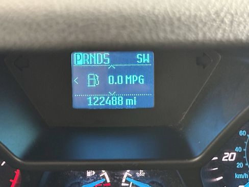 Used 2017 Ford Transit Connect XLT image 30