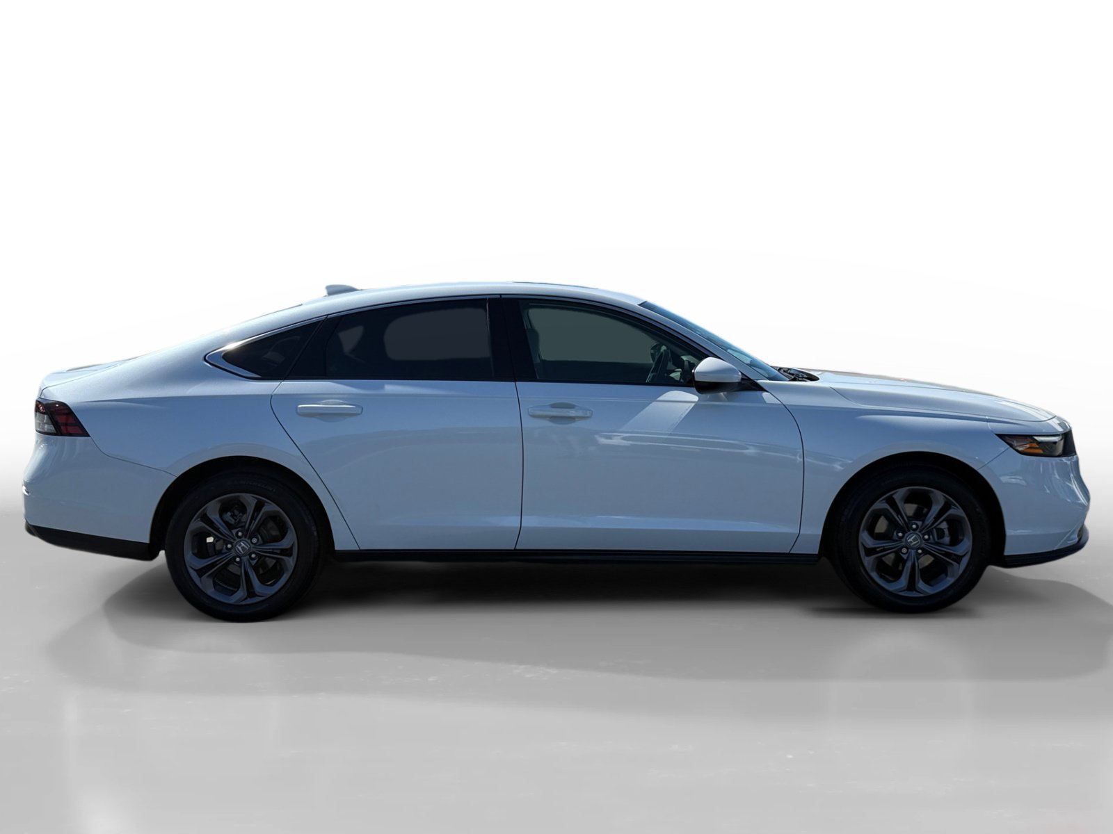 Certified 2024 Honda Accord EX image 6