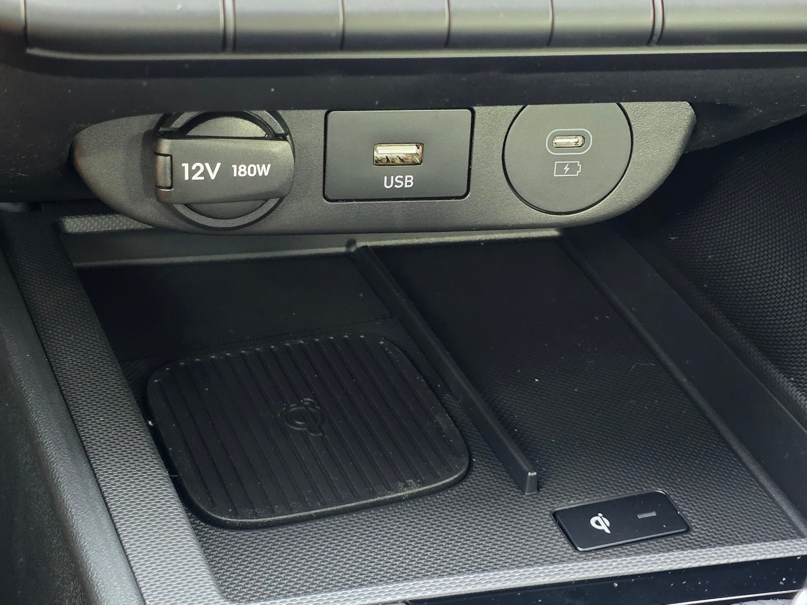 Used 2026 Hyundai Elantra SEL Sport FWD image 19
