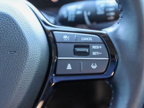 Used 2025 Honda HR-V EX-L image 28