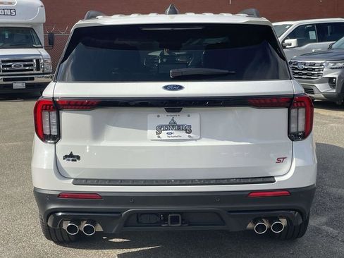 New 2026 Ford Explorer ST w/ Sun And Sound Package AWD/4WD image 4