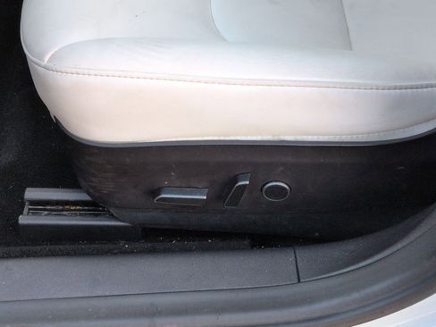 Used 2022 Tesla Model 3 image 20