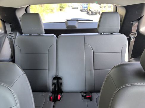 Used 2020 Chevrolet Traverse Premier w/ LPO, Floor Liner Package image 32