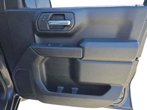 Used 2023 Chevrolet Silverado 1500 Custom AWD/4WD image 19