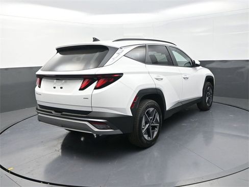 New 2026 Hyundai Tucson SEL image 8