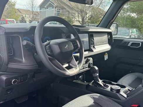 New 2025 Ford Bronco 4-Door AWD/4WD image 20