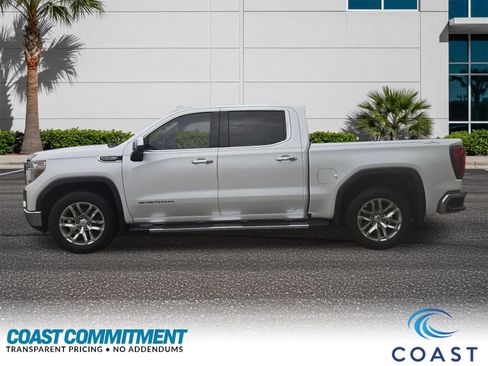 Used 2019 GMC Sierra 1500 SLT w/ SLT Premium Package image 3