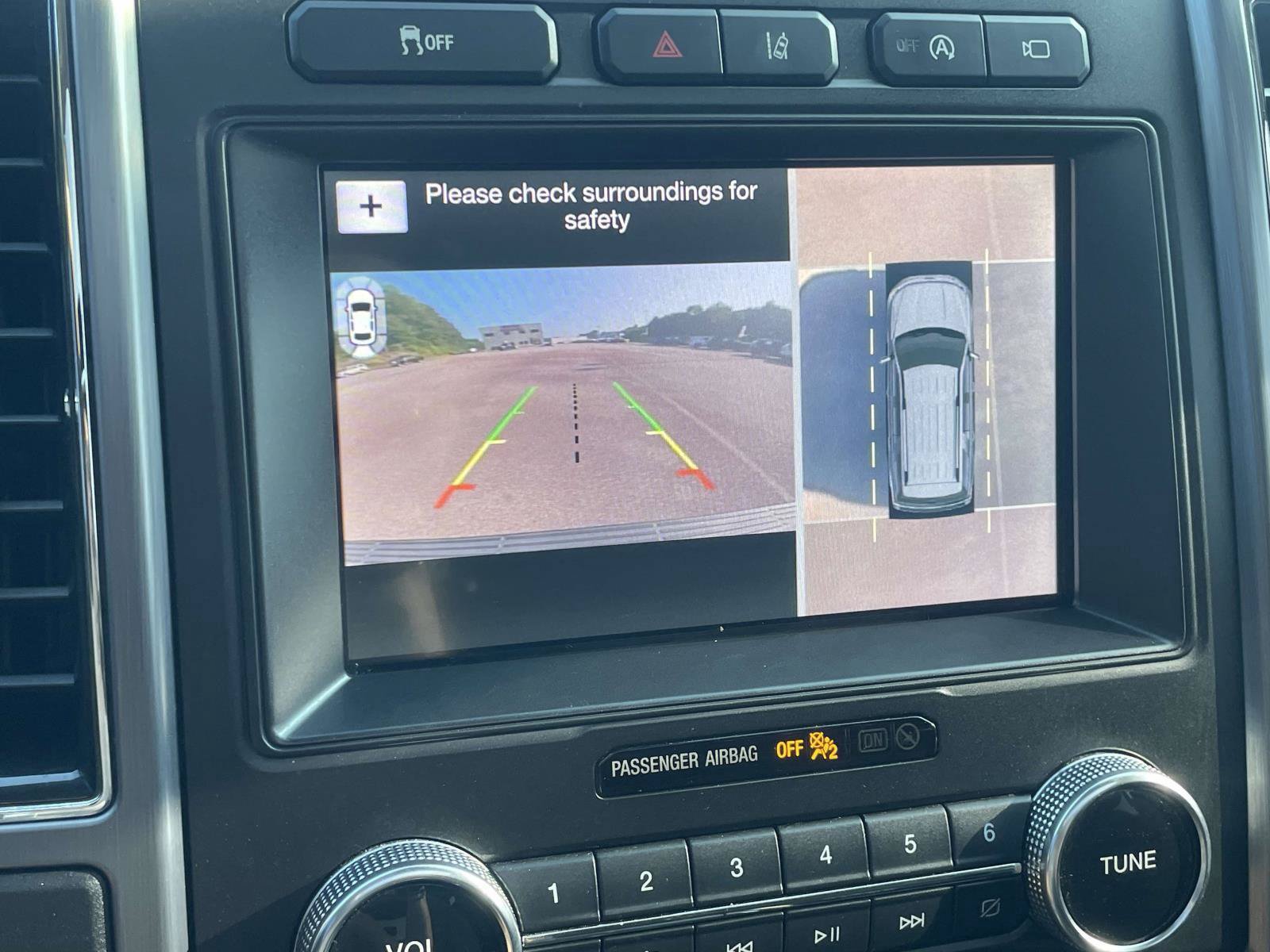 Used 2019 Ford Expedition Platinum RWD image 19