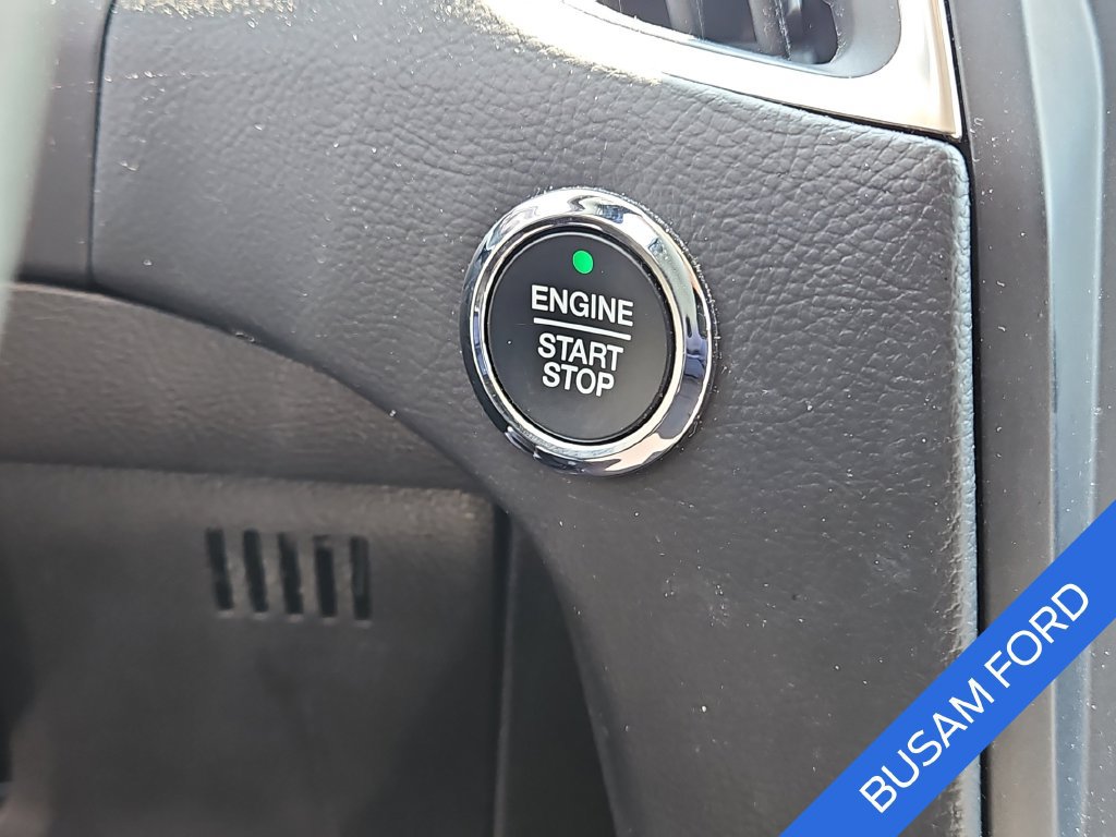 Certified 2024 Ford Edge Titanium AWD/4WD image 26