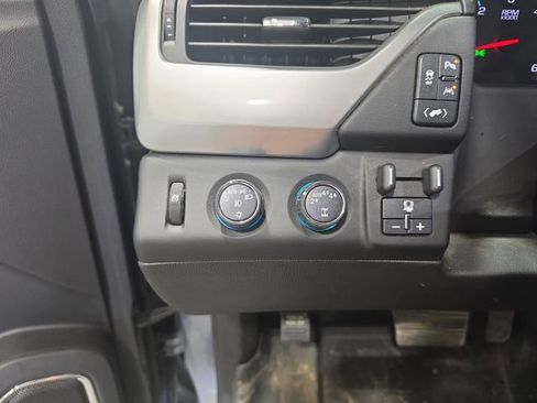 Used 2019 Chevrolet Tahoe Premier w/ Max Trailering Package AWD/4WD image 13