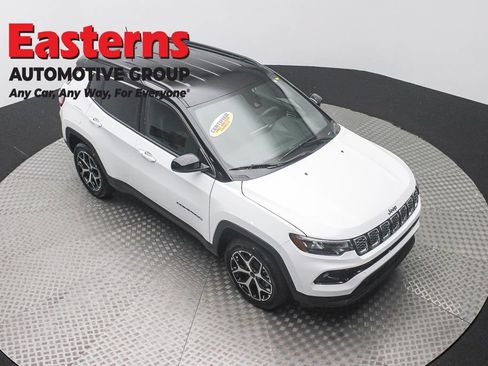 Used 2025 Jeep Compass Limited AWD/4WD image 66