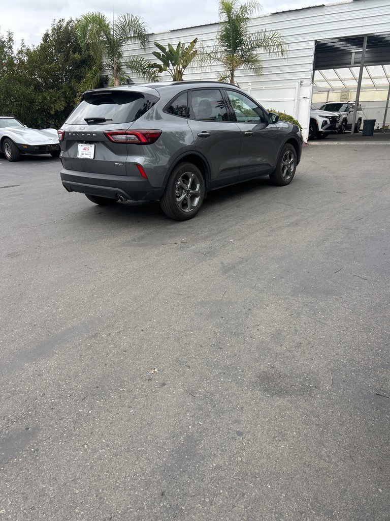 Used 2026 Ford Escape ST-Line AWD/4WD image 6