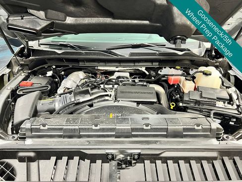 Used 2025 GMC Sierra 2500 AT4 w/ AT4 Premium Plus Package AWD/4WD image 10