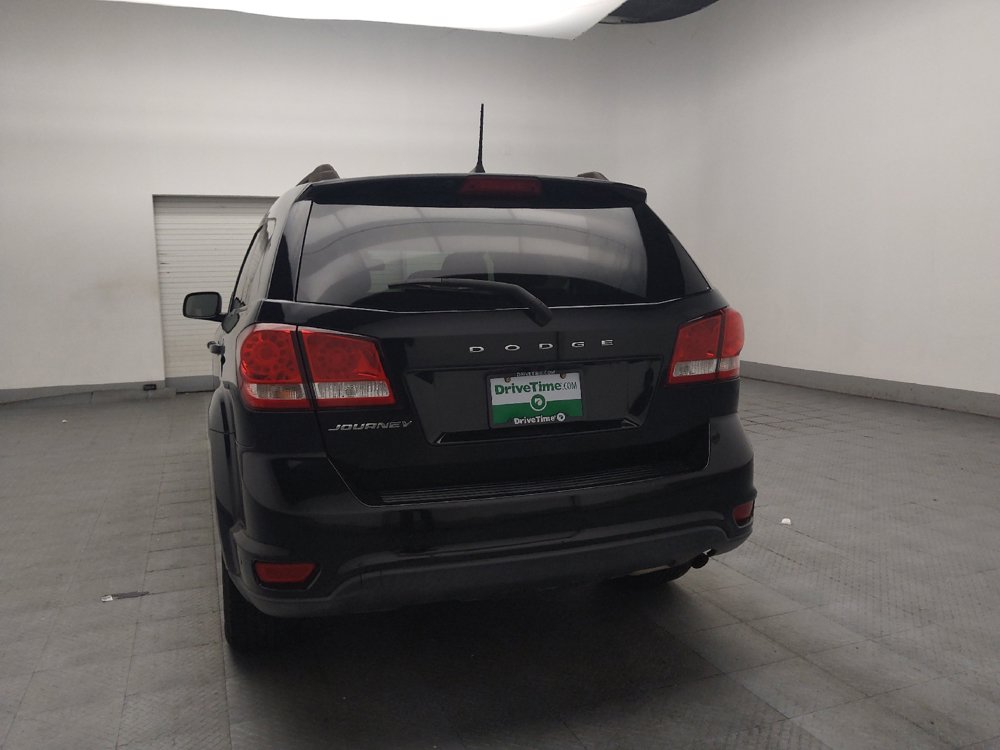 Used 2019 Dodge Journey SE w/ Connectivity Group FWD image 6