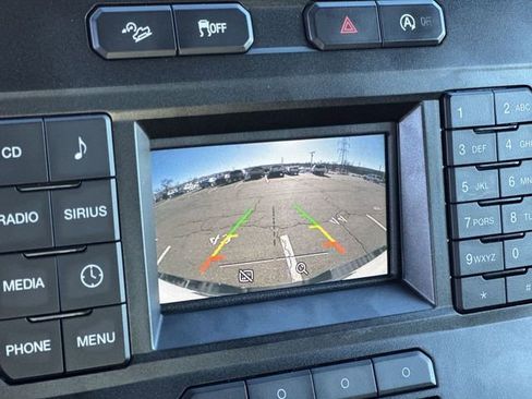 Used 2017 Ford F150 Raptor image 14