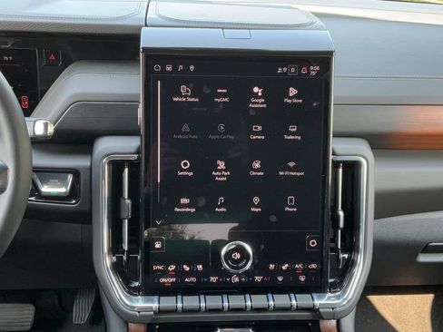 Used 2026 GMC Yukon XL Denali w/ Sun & Power Step Package AWD/4WD image 22