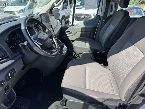 Used 2024 Ford Transit 350 XLT image 27