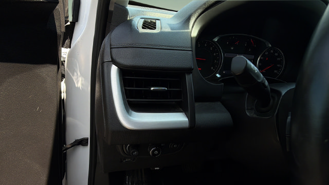 Used 2024 GMC Terrain SLT AWD/4WD image 21
