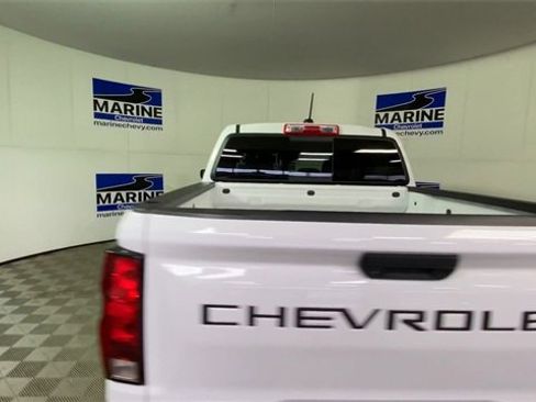 Used 2023 Chevrolet Colorado LT w/ LT Convenience Package II image 9