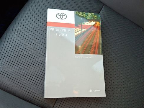 Used 2024 Toyota Prius Prime image 26